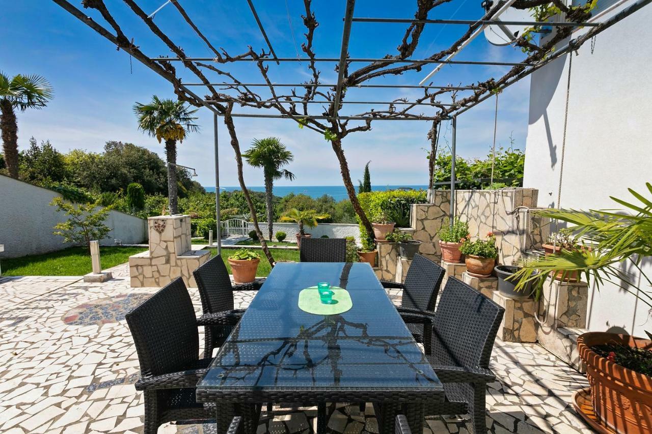 Villa Lina Vrsar Ngoại thất bức ảnh
